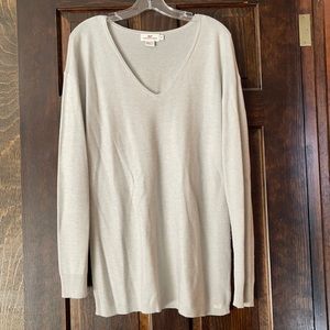 Vineyard vines sweater